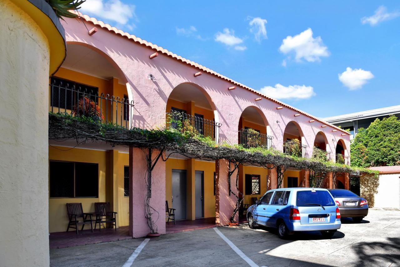 Adobe Motel Cairns Esterno foto